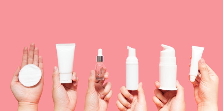 Die besten Gesichtsreiniger & Peelings für strahlende Haut 4